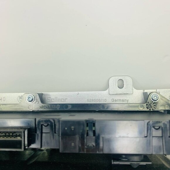 07-10 BMW E83 X3 Center Console Trim Bezel Ashtray Switch OEM 3411706 OEM Silver - Picture 8 of 14